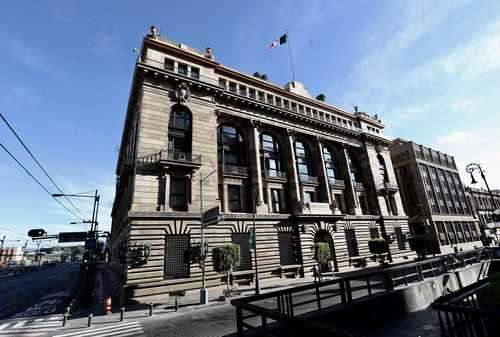 Banco de México hace subasta de dólares para dar liquidez a bancos