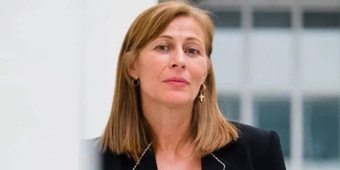 Propone AMLO a Tatiana Clouthier de titular en Secretaría de Economía