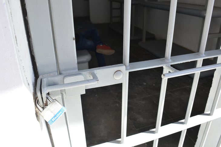 Proponen cárcel para quien contagie el COVID-19 en Jalisco