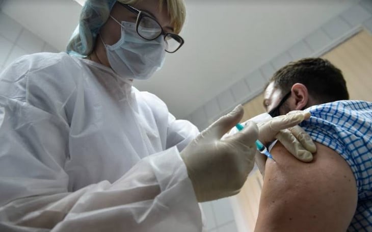 Proyectan vacunación para 75% de mexicanos