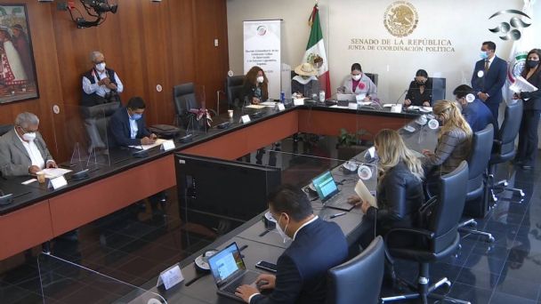 Avanza en el Senado mexicano la ley para regular agentes extranjeros