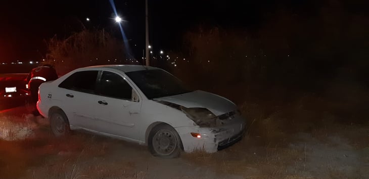 Joven desgracia 3 vehículos en choque en Castaños