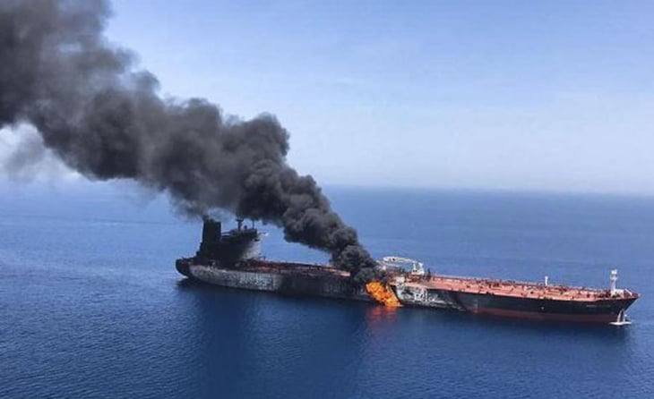 Arabia Saudí dice que la explosión del petrolero es un 'acto terrorista'