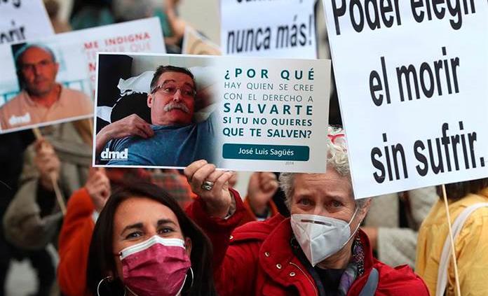 El Congreso español aprueba la ley que reconoce la eutanasia como un derecho