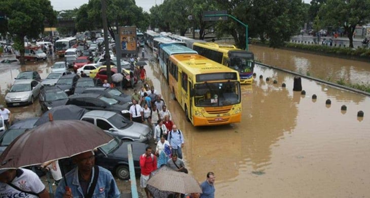 Al menos siete muertos en el sur de Brasil por las fuertes lluvias