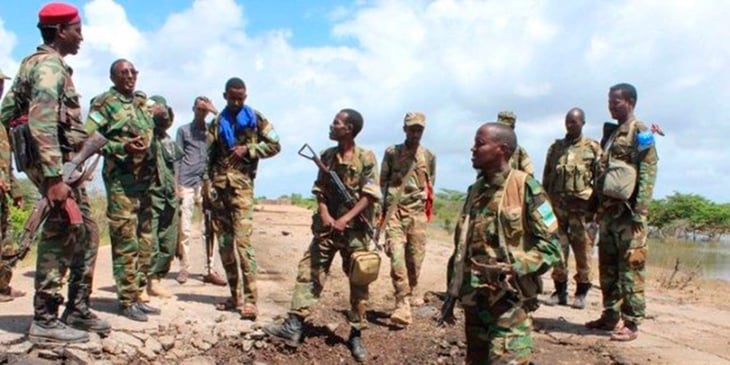 Mueren varios militares y civiles en un atentado suicida en Somalia