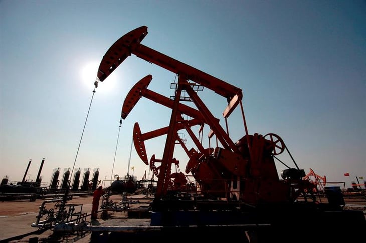 El petróleo de Texas sube un 1.53% y cierra en 49.10 dólares