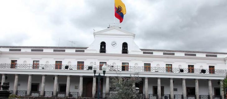 Gobierno de Ecuador rechaza crítica de congresistas alentada por 'opositores'