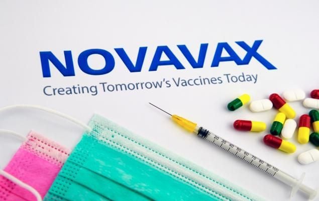 México busca participar en ensayo fase 3 de vacuna contra COVID-19 de Novavax Inc