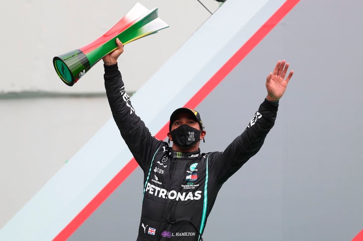 Lewis Hamilton: Es condecorado con el título de 'caballero'