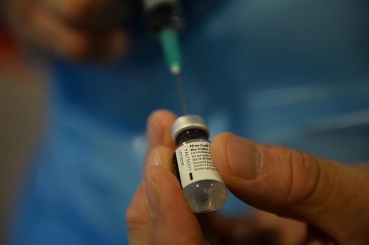Chile cierra el año con gran alza en número de casos y nuevo lote de vacunas