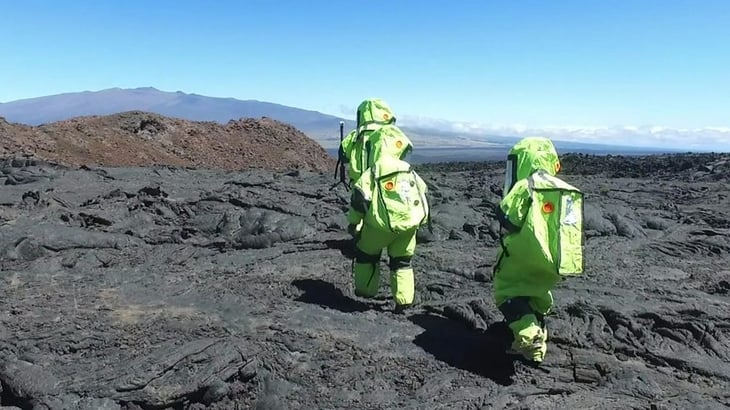 Un grupo de científicos sobrevolará volcán activo en San Vicente y Granadinas