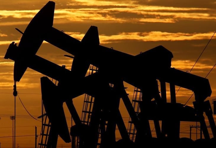 El petróleo de Texas cierra con un alza del 2,8 %, hasta 52,24 dólares