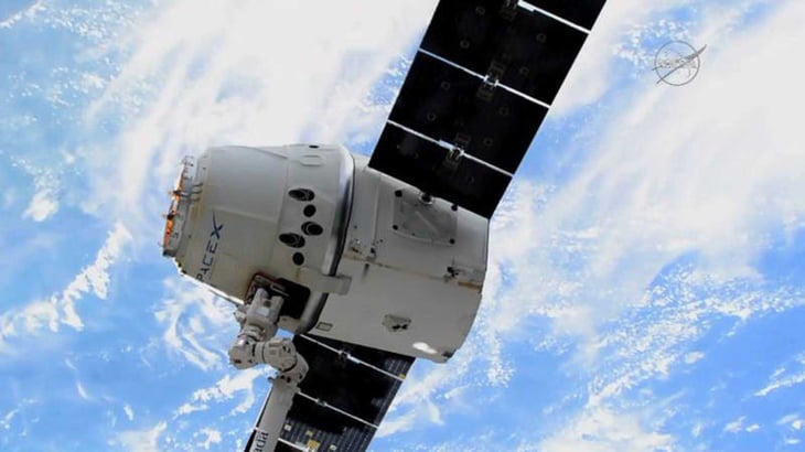 SpaceX aplaza el retorno a la Tierra de la cápsula de cargo Dragon