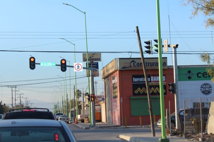 Ajustan los tiempos a semáforos peatonales en Frontera
