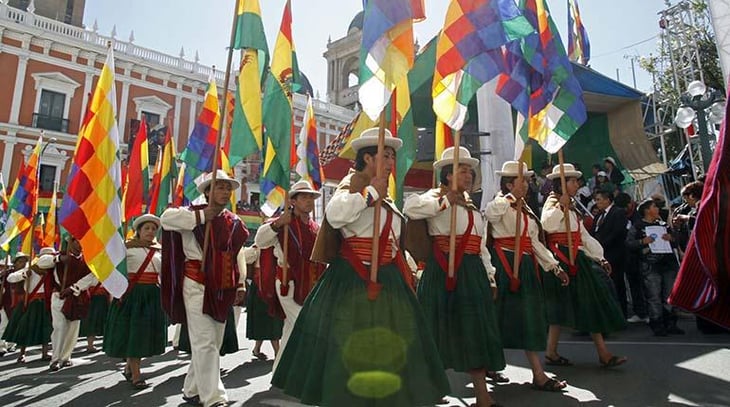 Bolivia recordará sin desfiles el Día del Estado Plurinacional