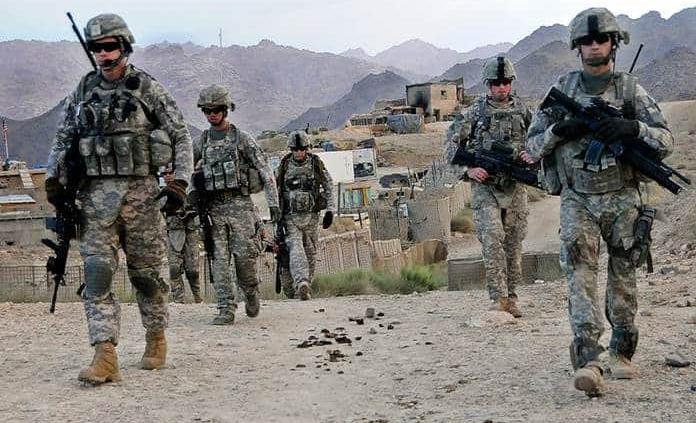 Donald Trump deja las fuerzas de EU en Afganistán en 2,500 efectivos