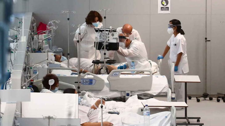 España notifica 84,287 casos más con una incidencia de contagios disparada