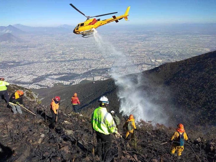 Sofocan incendio forestal en el Cerro de la Silla
