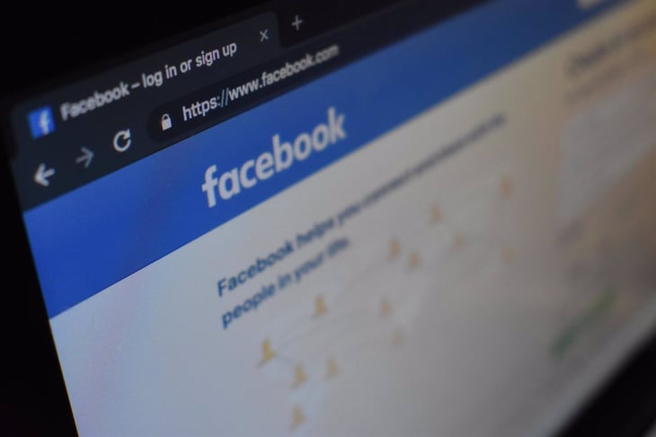 Consejo asesor de Facebook decidirá futuro de Trump en la red social