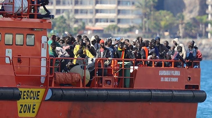 Canarias lanza un nuevo SOS ante la llegada masiva de inmigrantes