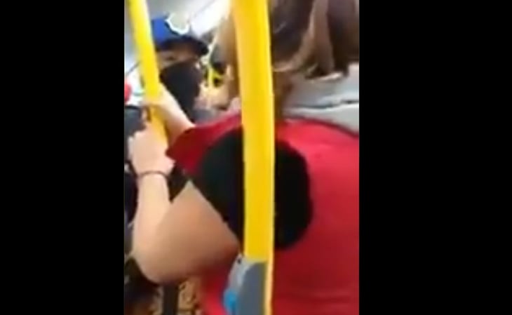 Surge 'Lady Perro' del Metrobús