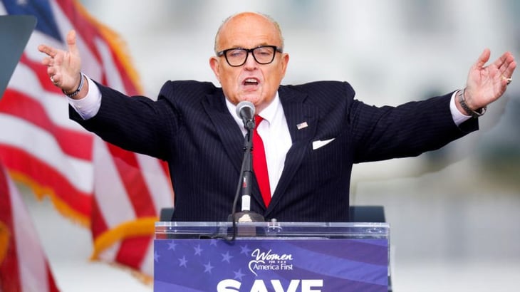 Dominion demanda por difamación a Rudy Giuliani, el abogado de Trump