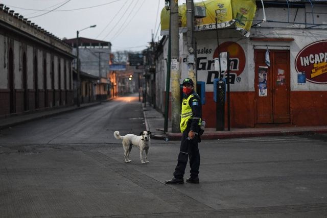 Guatemala endurece algunas medidas para evitar la expansión de la COVID-19