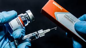 El Reino Unido confía en recibir las vacunas acordadas en sus contratos