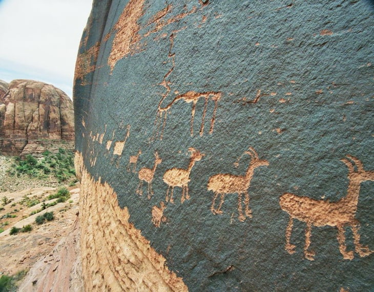 Registran en el norte de México 16 zonas con petroglifos de hace 3.000 años