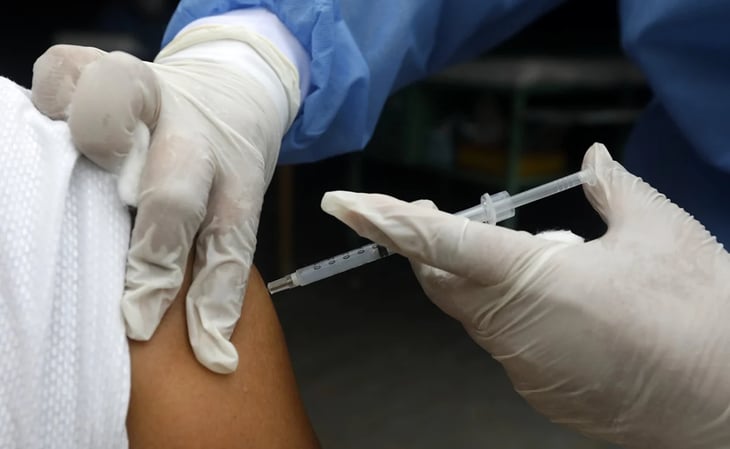 Lamenta OMS que 10 países acaparen el 75% de vacunas