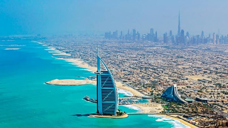 Dubái aclara que sólo ciudadanos y residentes pueden vacunarse en Emiratos