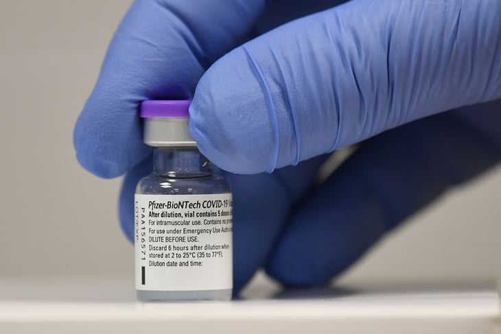 OMS: las vacunas anticovid podrían administrarse en el futuro sólo a niños