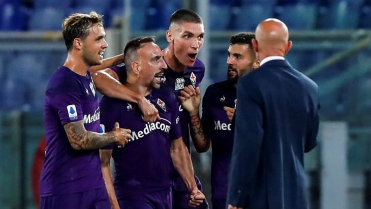 Belotti frustra a Ribery y al Fiorentina, que acabó con nueve