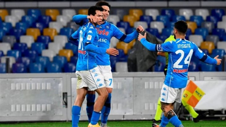 Napoli supera al Parma 