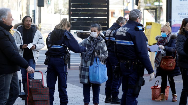 Francia registra 191 muertos por covid y 20,586 contagios
