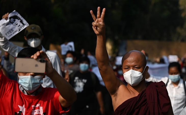 Convocan manifestaciones en Birmania en desafío a la ley marcial