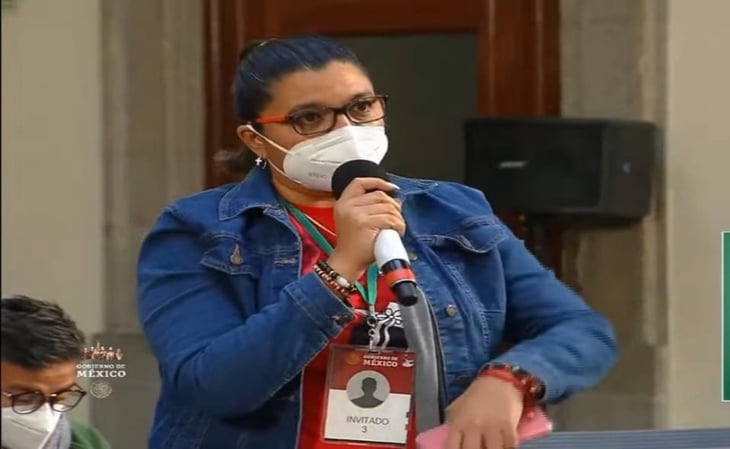 Periodista víctima de represión solicita intervención de AMLO