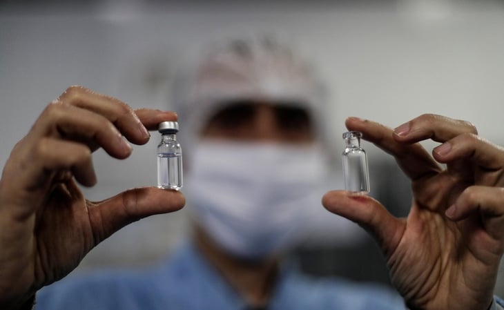 Vinculan a proceso a enfermeros que robaron vacuna contra COVID-19