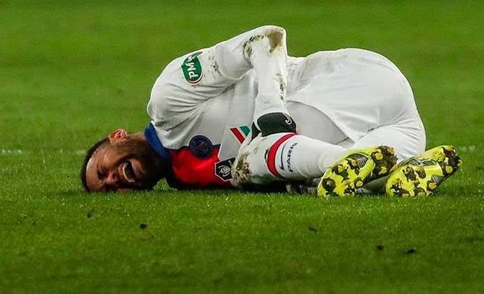 ÚLTIMA HORA: Neymar, baja para cuatro semanas, no jugará contra el FC Barcelona
