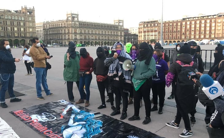 Feministas protestan contra candidatura de Félix Salgado Macedonio