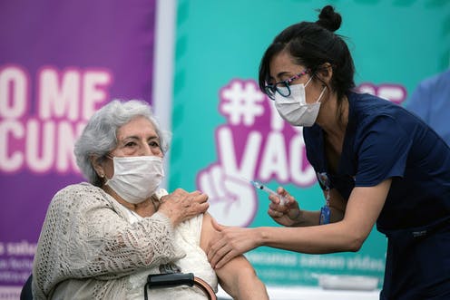 Puebla aplicará más de 42 mil vacunas a abuelitos en zonas marginadas