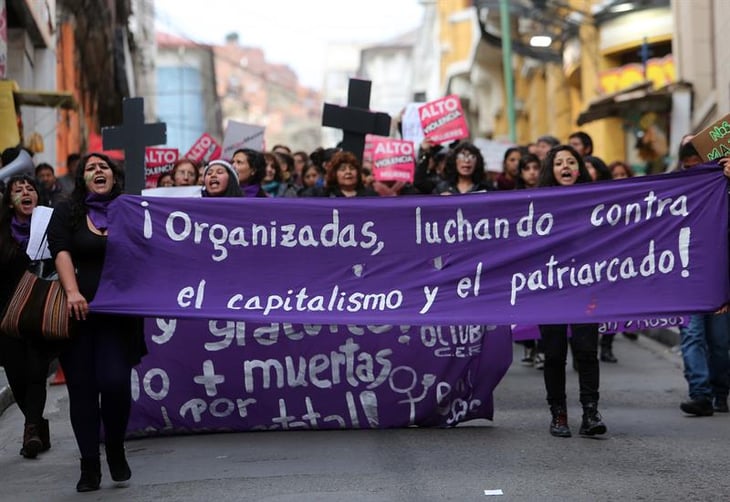 Medio centenar de personas protestan contra violencia machista en Honduras