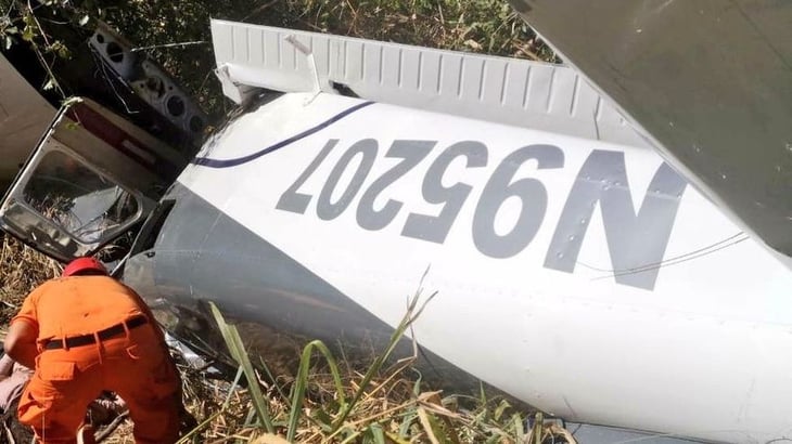 Tres muertos y un herido al estrellarse una avioneta en El Salvador