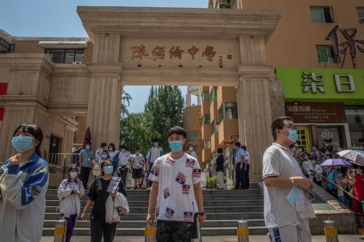 China suma 7 nuevos casos de coronavirus, todos llegados del exterior