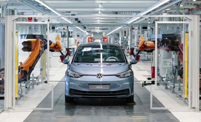 Audi y Volkswagen reanudan producción en Puebla 