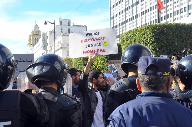 HRW denuncia arrestos arbitrarios de activistas LGBT en Túnez
