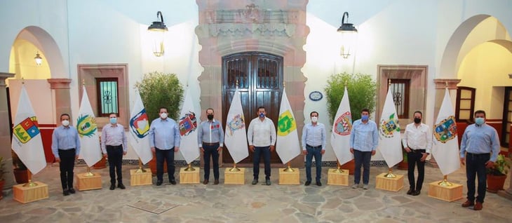 Gobernadores panistas aceptan acuerdo por la democracia de AMLO