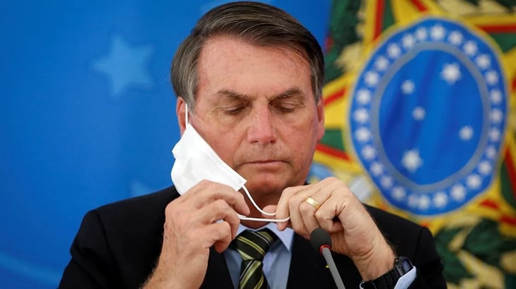 Bolsonaro renueva Gobierno y promulga ley que da autonomía al Banco Central