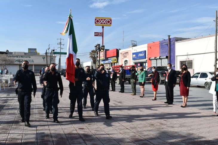 Festejan 200 años de  la Bandera de México